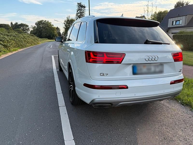 Gebraucht Audi Q7 272 PS (200 kW) 2016 Weiß SUV