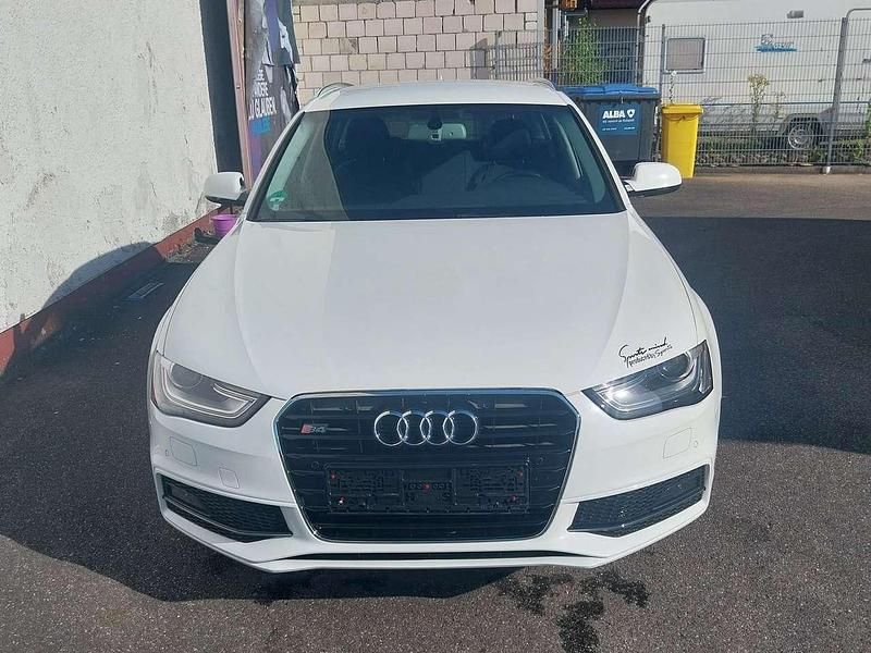 Weiß Gebraucht 2014 Audi A4 Allroad Kombi | 10.500 € (Guter Preis) - Bild 1/4