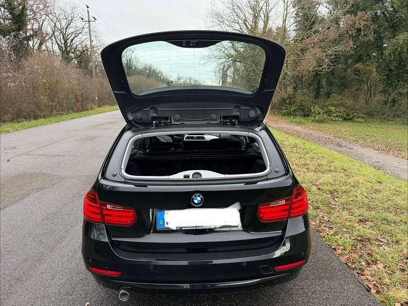 Gebraucht BMW 320 Performance 184 PS (135 kW) 2014 Schwarz Kombi