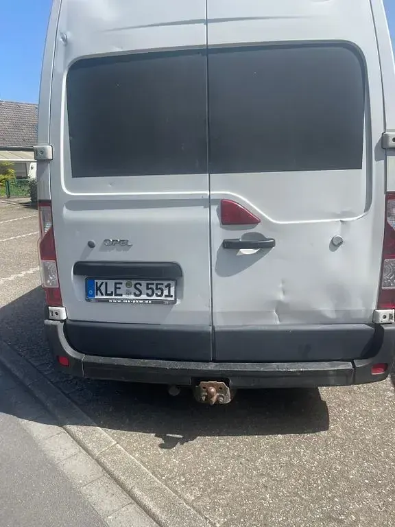 Używany Opel Movano 125 KM (91 kW) 2011 Biały Minivan