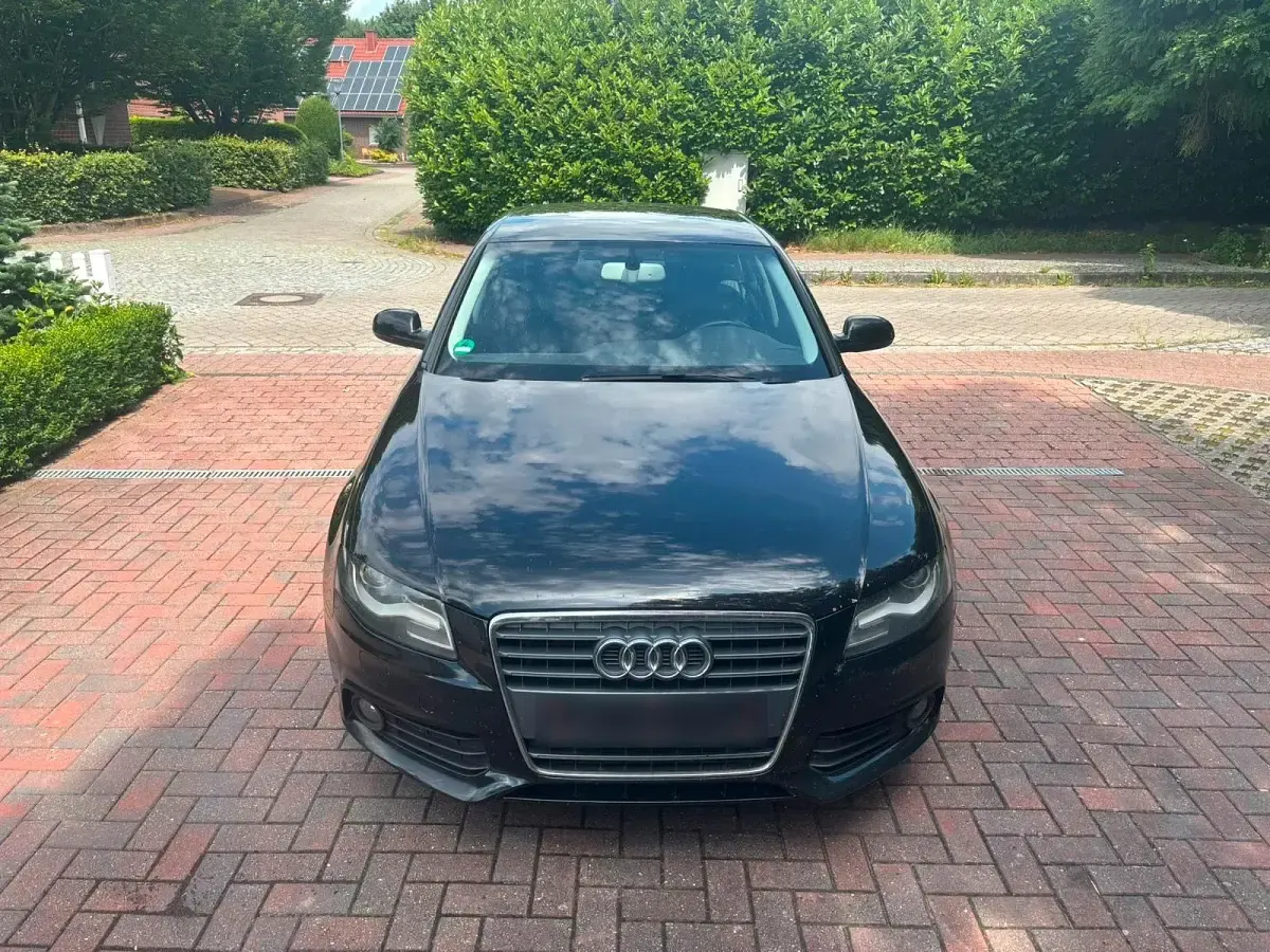 Gebraucht Audi A4 190 PS (139 kW) 2011 Schwarz Limousine