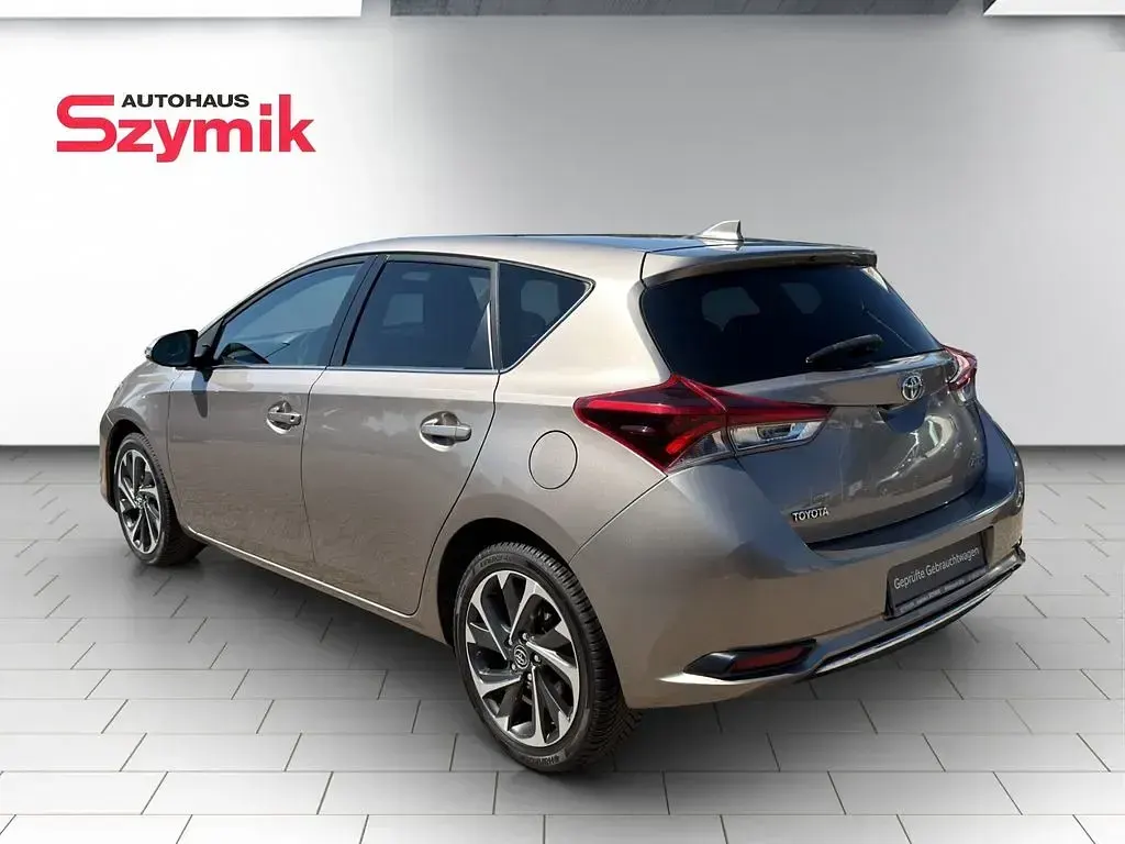 Gebraucht Toyota Auris Design 116 PS (85 kW) 2015 Avantgarde bronze Limousine