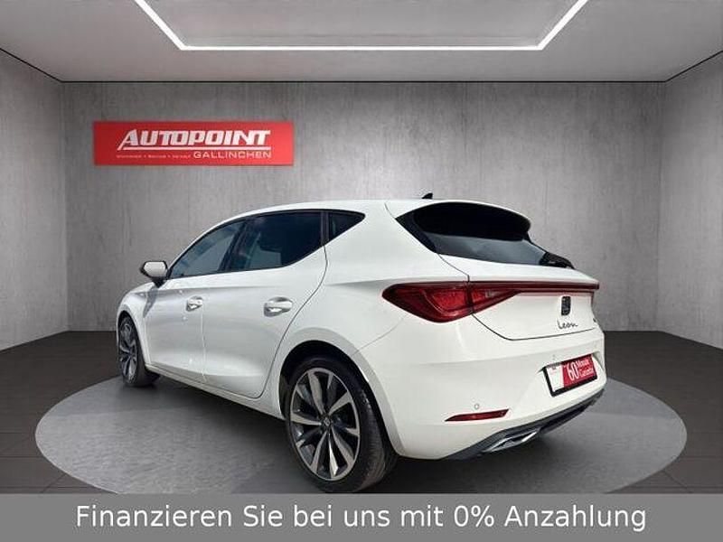 Gebraucht Seat Leon Design 150 PS (110 kW) 2021 White candy Limousine
