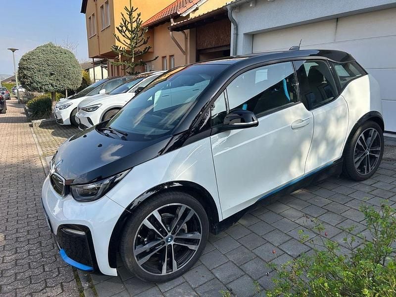 Gebraucht BMW i3 135 kW (184 PS) 2022 Weiß Kleinwagen