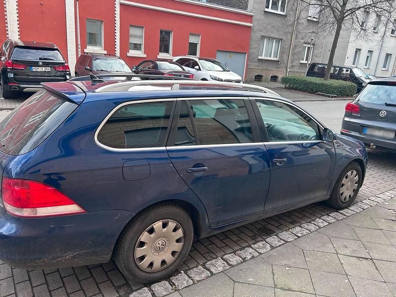 Gebraucht VW Golf V 150 PS (110 kW) 2009 Blau Kombi