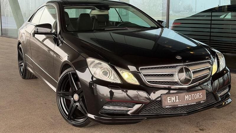 Gebraucht Mercedes E350 AMG line 306 PS (225 kW) 2013 Schwarz Coupé