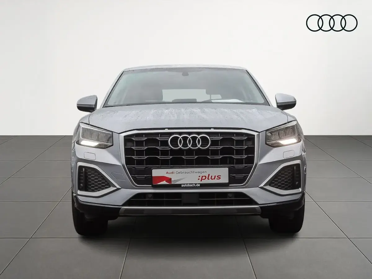 Gebraucht Audi Q2 Advanced 150 PS (110 kW) 2021 Florettsilber metallic SUV