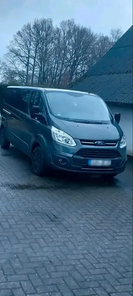 Second-hand Ford Transit Custom 125 CP (91 kW) 2016 Gri Monovolum