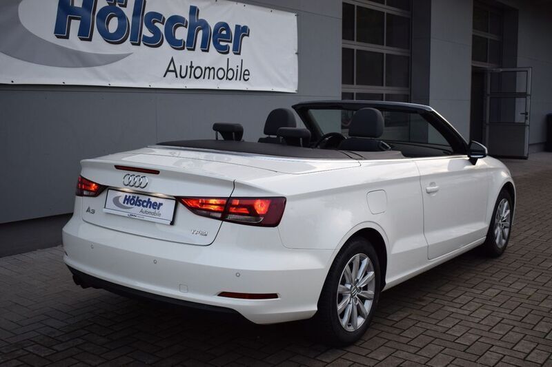 Gebraucht Audi A3 Cabriolet Attraction 125 PS (91 kW) 2014 Weiß Cabrio