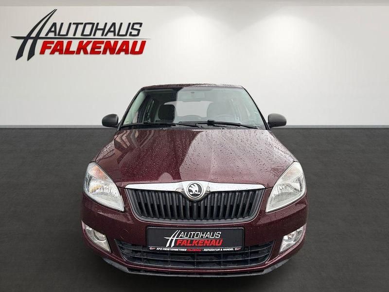 Gebraucht Skoda Fabia Cool Edition 60 PS (44 kW) 2013 Rot Limousine