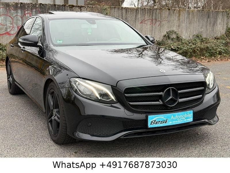 Gebraucht Mercedes E220 Avantgarde 194 PS (142 kW) 2019 Schwarz Limousine