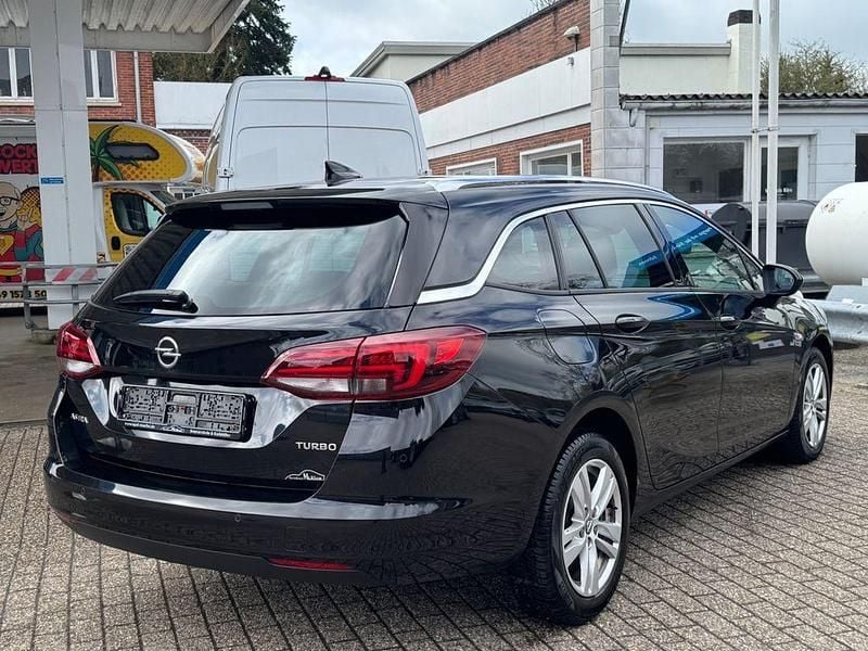 Gebraucht Opel Astra Dynamic 125 PS (91 kW) 2018 Schwarz Kombi