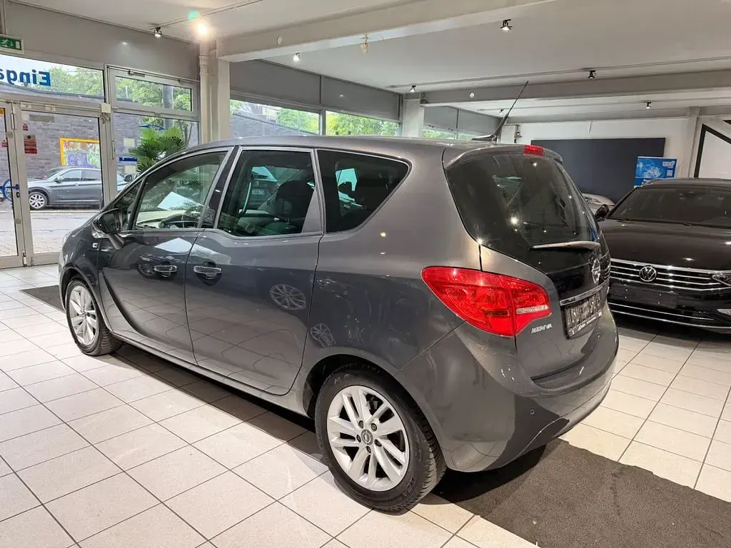 Gebraucht Opel Meriva drive 120 PS (88 kW) 2016 Grau Van / Kleinbus