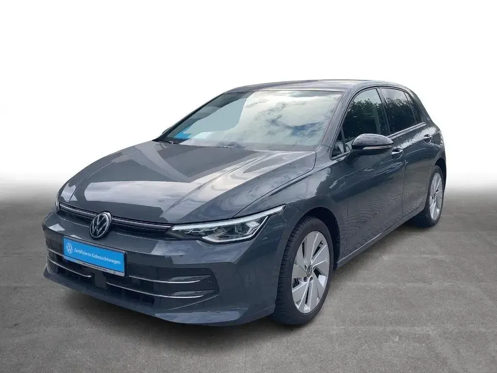 Gebraucht VW Golf VIII Goal 150 PS (110 kW) 2025 Delfingrau metallic Limousine