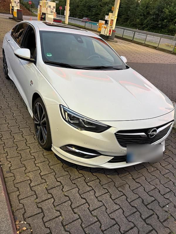 Gebraucht Opel Insignia OPC 177 PS (130 kW) 2018 Weiß Limousine