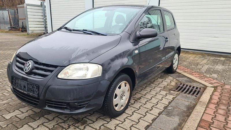 Gebraucht VW Fox Basis 54 PS (39 kW) 2007 Grau Kleinwagen