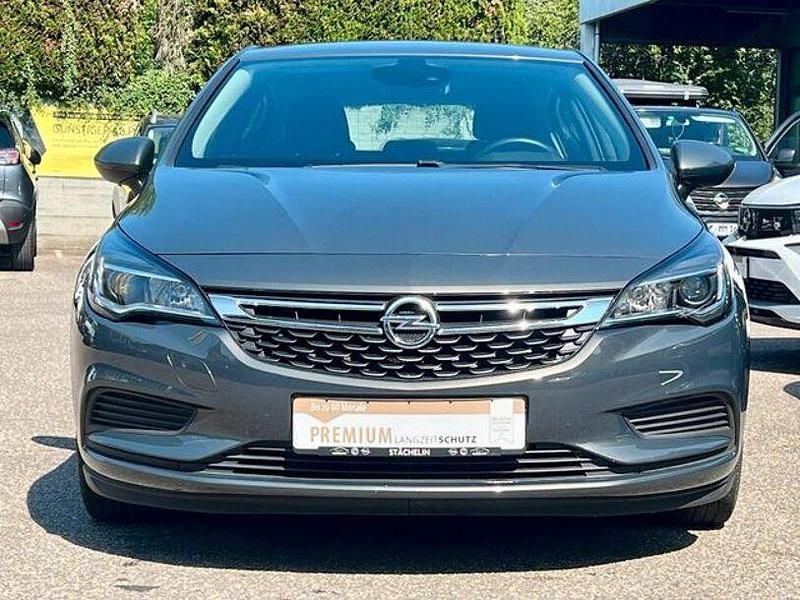 Gebraucht Opel Astra Edition 125 PS (91 kW) 2016 Platin anthrazit Kleinwagen