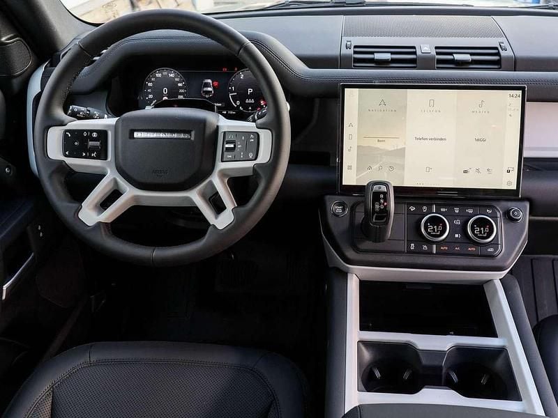 Gebraucht Land Rover Defender S 200 PS (147 kW) 2026 Santorini black SUV