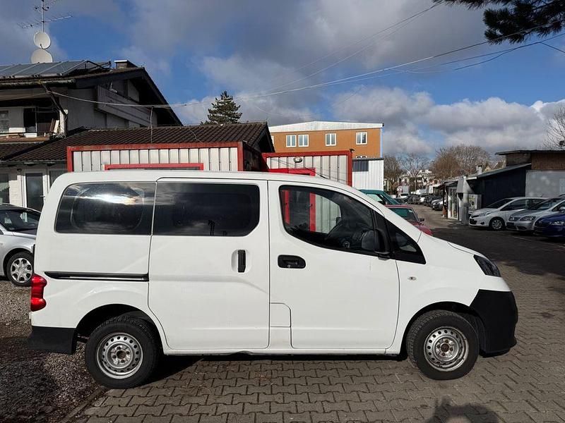 Gebraucht Nissan NV200 90 PS (66 kW) 2013 Weiß Van / Kleinbus