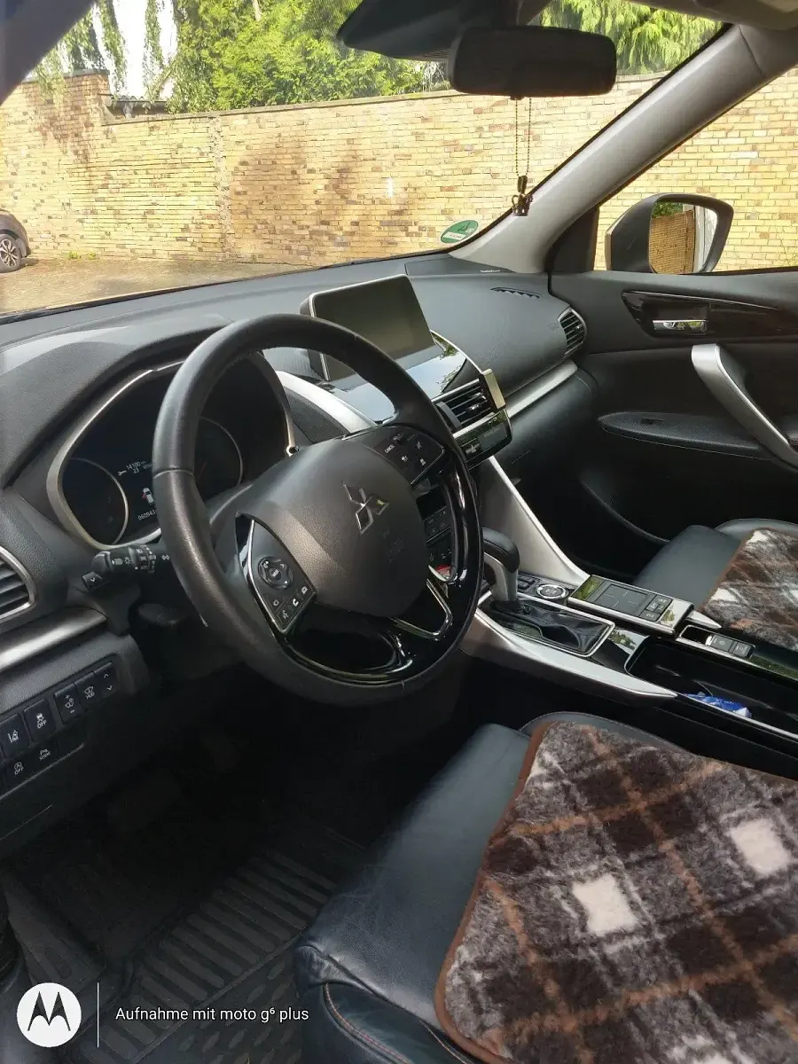 Używany Mitsubishi Eclipse Cross Top 163 KM (119 kW) 2019 Brązowy SUV
