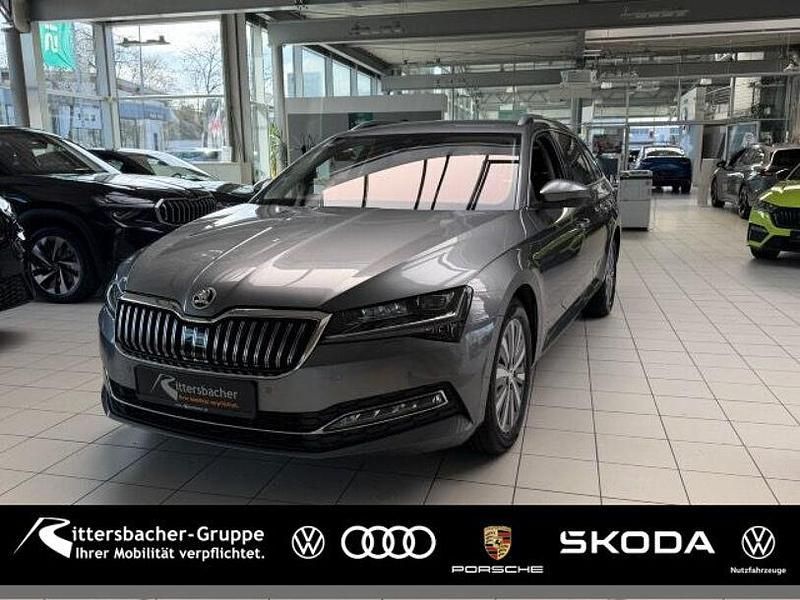 Gebraucht Skoda Superb Style 200 PS (147 kW) 2023 Graphitegrau metallic Kombi
