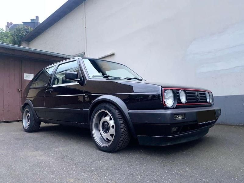 Schwarz Gebraucht 1989 VW Golf II GTI Limousine | 13.000 € - Bild 1/4