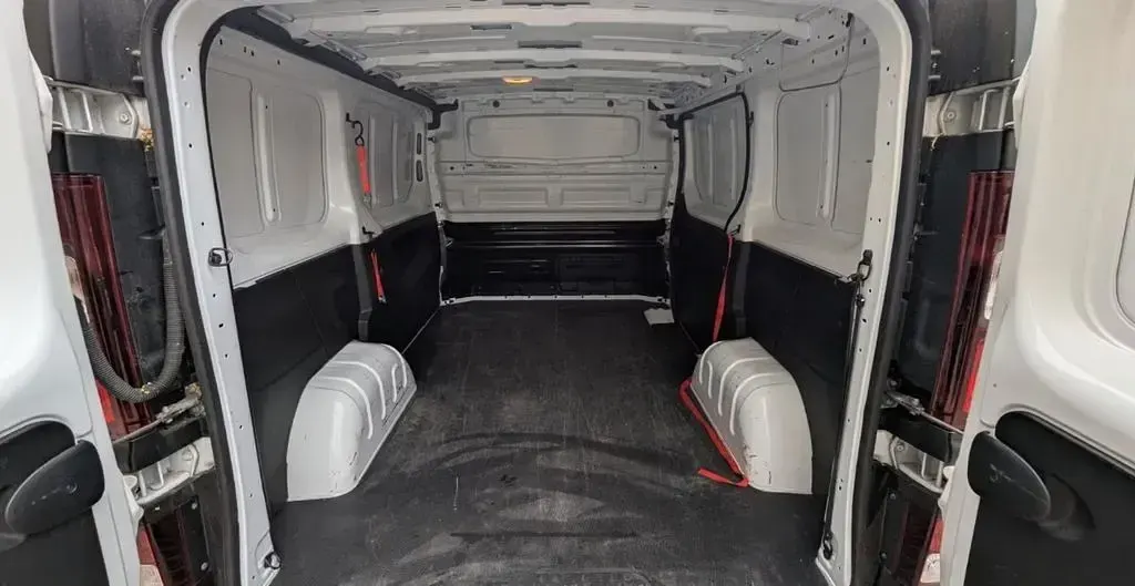 Gebraucht Renault Trafic 145 PS (106 kW) 2020 Weiß Van / Kleinbus