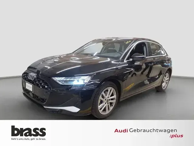 Gebraucht Audi A3 Ambiente 150 PS (110 kW) 2025 Limousine