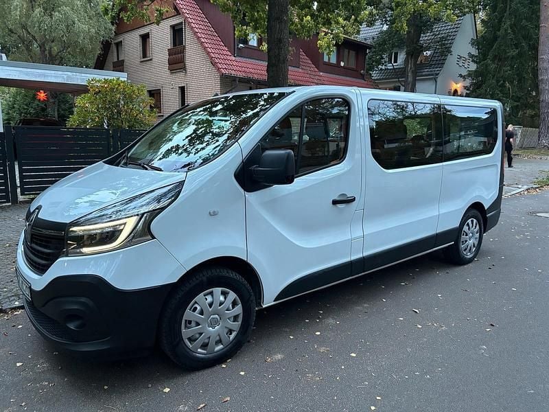 Weiß Gebraucht 2020 Renault Traffic Van / Kleinbus | 19.999 € - Bild 1/4
