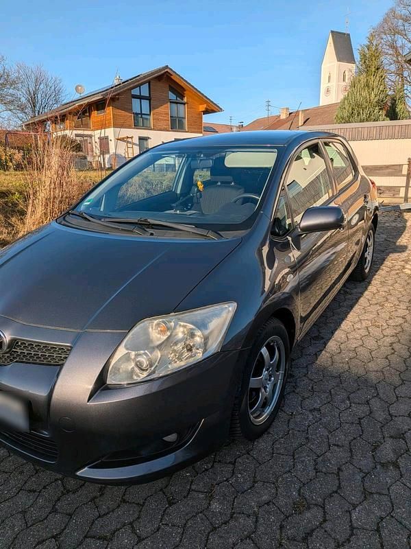 Gebraucht Toyota Auris 97 PS (71 kW) 2007 Grau Kleinwagen