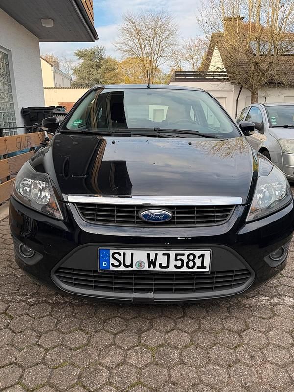 Second-hand Ford Focus 102 CP (75 kW) 2009 Negru Hatchback