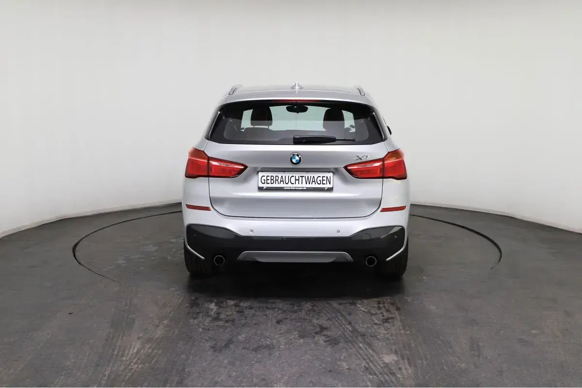 Gebraucht BMW X1 M Sport 192 PS (141 kW) 2016 Silber SUV