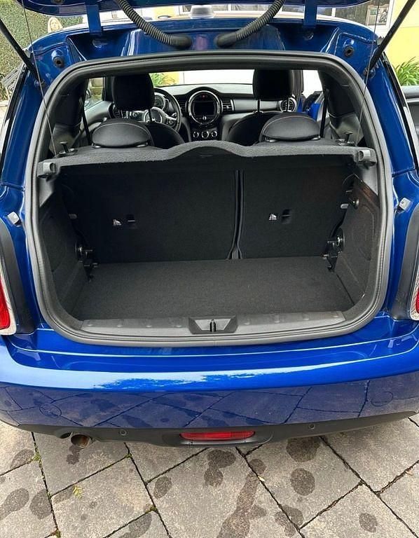 Gebraucht Mini One D 95 PS (69 kW) 2018 Blau Kleinwagen