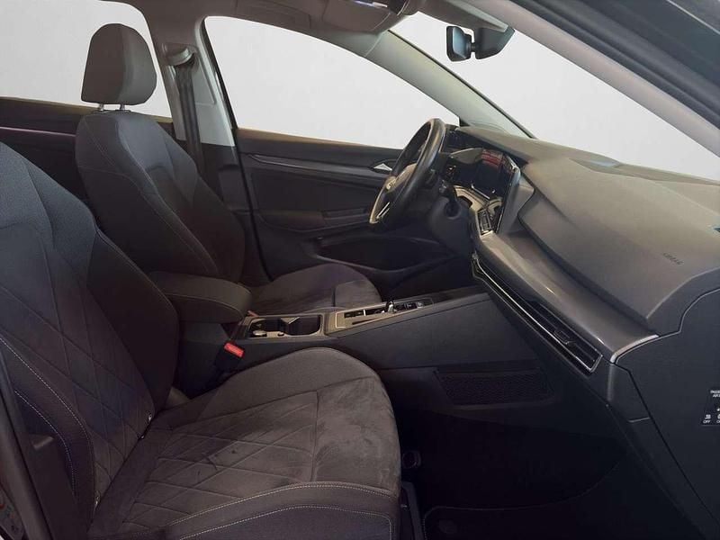 Używany VW Golf VII Style 150 KM (110 kW) 2021 Czarny Hatchback