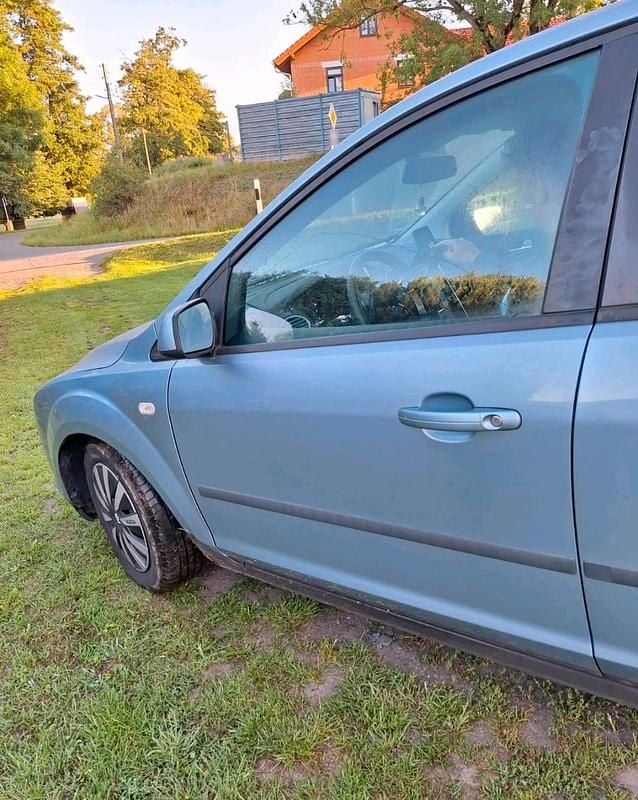 Gebraucht Ford Focus 125 PS (91 kW) 2006 Limousine