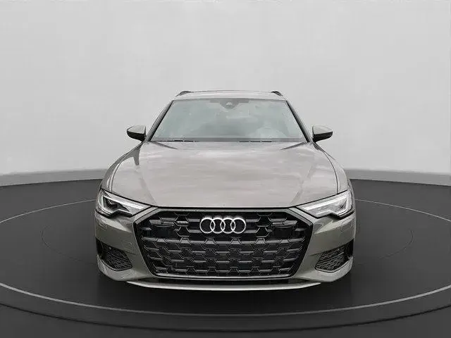 Gebraucht Audi A6 Advanced 204 PS (150 kW) 2024 Chronosgrau (grau) Kombi