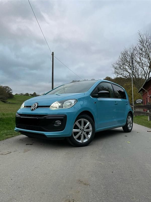 Blau Gebraucht 2020 VW up! R-line Kleinwagen | 9.700 € (Guter Preis) - Bild 1/4