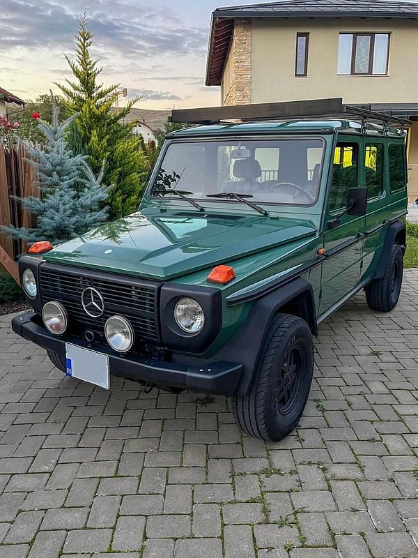 Grün Gebraucht 1994 Mercedes G290 SUV | 28.000 € - Bild 1/4
