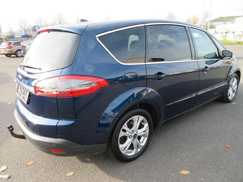 Gebraucht Ford S-MAX Titanium 163 PS (119 kW) 2011 Blau Van / Kleinbus