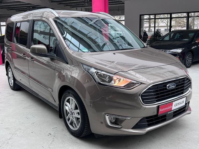 Gebraucht Ford Grand Tourneo Connect Titanium 101 PS (74 kW) 2019 Silber Van / Kleinbus