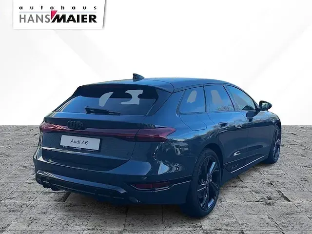 Gebraucht Audi A6 e-tron Performance 269 kW (367 PS) 2025 Plasmablau metallic Kombi