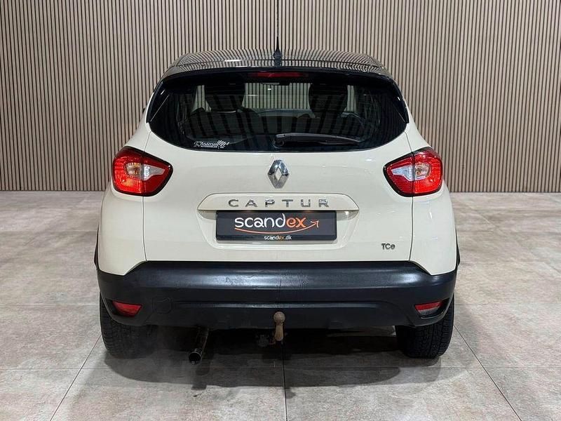 Second-hand Renault Captur 90 CP (66 kW) 2014 Negru SUV