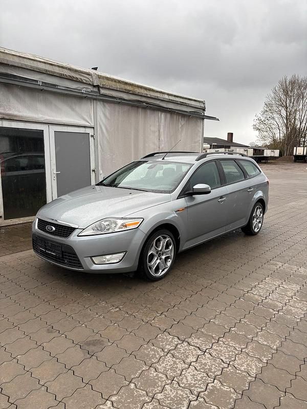 Gebraucht Ford Mondeo Titanium 140 PS (102 kW) 2008 Silber Kombi