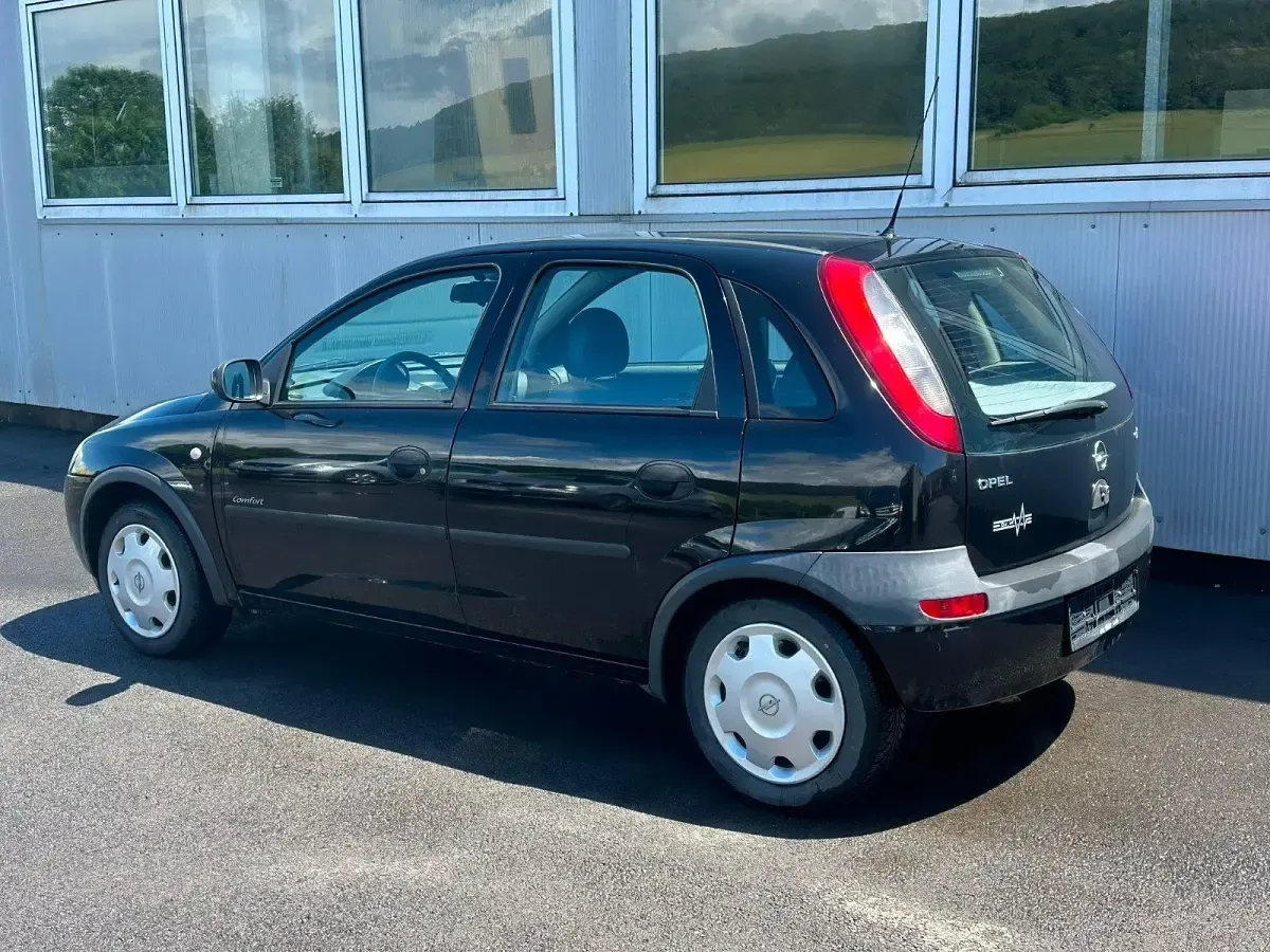 Gebraucht Opel Corsa 60 PS (44 kW) 2001 Schwarz Kleinwagen