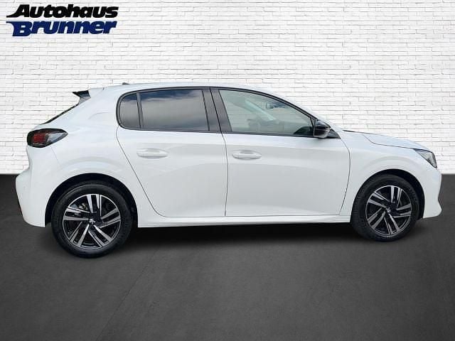 Gebraucht Peugeot 208 Allure 101 PS (74 kW) 2023 Weiß Kleinwagen