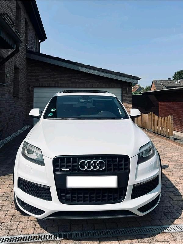 Weiß Gebraucht 2013 Audi Q7 S-Line SUV | 16.800 € (Guter Preis) - Bild 1/4