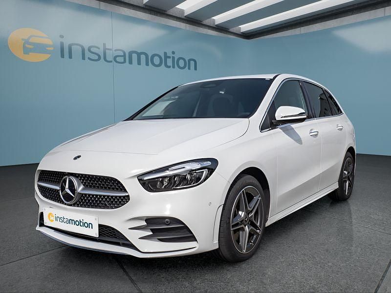 Weiß Gebraucht 2024 Mercedes B250e Van / Kleinbus | 35.249 € (Fairer Preis) - Bild 1/4