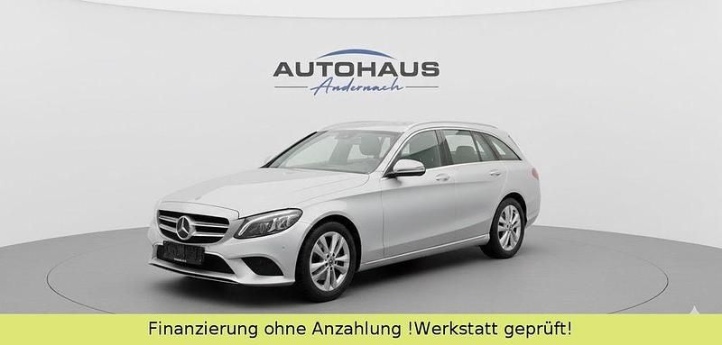 Silber Gebraucht 2019 Mercedes C220 Limousine | 26.990 € (Fairer Preis) - Bild 1/1