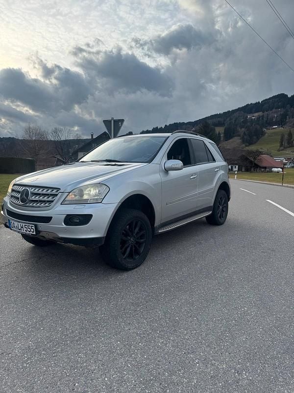 Gebraucht Mercedes ML420 306 PS (225 kW) 2007 SUV