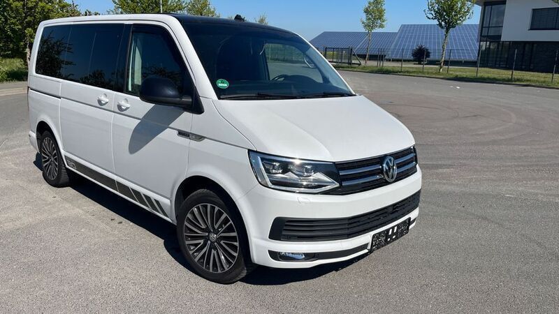 Weiß Gebraucht 2016 VW T6 Edition Van | 32.850 € (Guter Preis) - Bild 1/4
